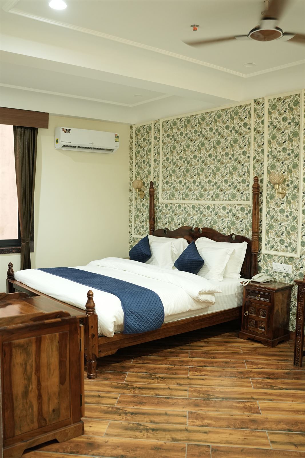 Family Royal Suite (Double Bed) - View 1