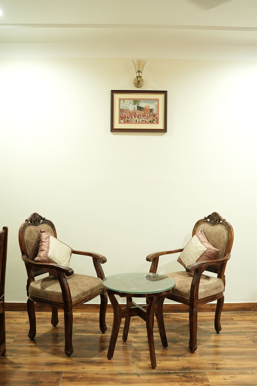 Multi-Cuisine Royal Dining Space